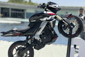New Bajaj Pulsar Top Models 2026: Price, Mileage, Specs, and Features
